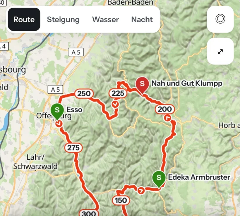 The race map in RYDN with the route through the Black Forest, kilometre marks and the planned stops as pins